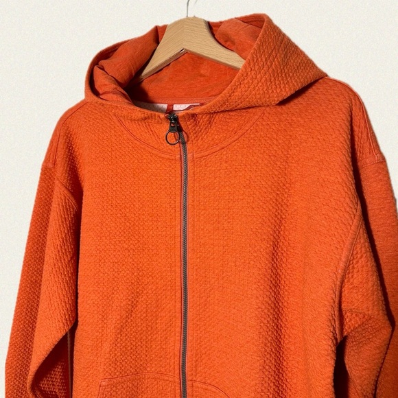 Lululemon All Yours Zip Hoodie *Bubble Dot - Picture 6 of 8